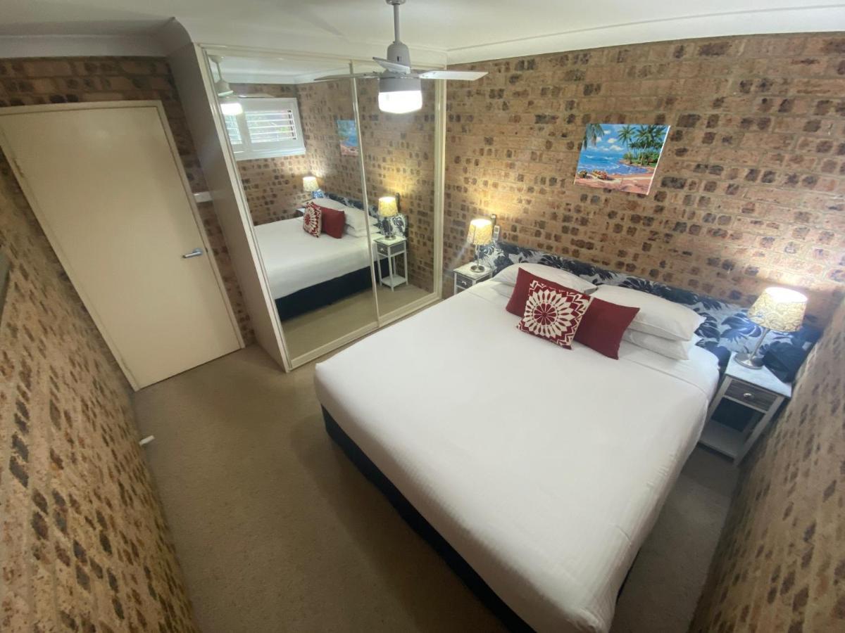 Avaleen Lodge Motor Inn Нора Экстерьер фото